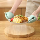 Silicone heat-resistant gloves